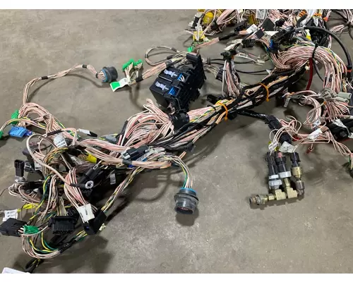 MACK CXU612 Dash Wiring Harness