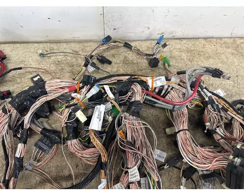 MACK CXU612 Dash Wiring Harness