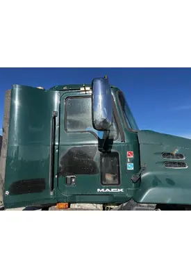 MACK CXU612 Door Assembly, Front