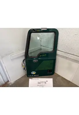MACK CXU612 Door Assembly, Front