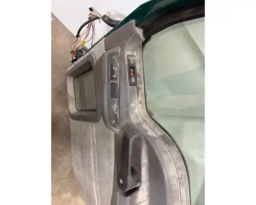 MACK CXU612 Door Assembly, Front