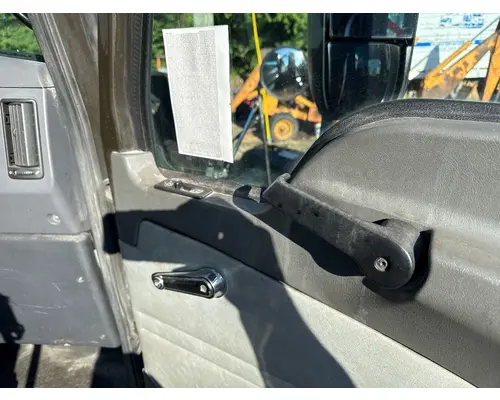 MACK CXU612 Door Assembly, Front
