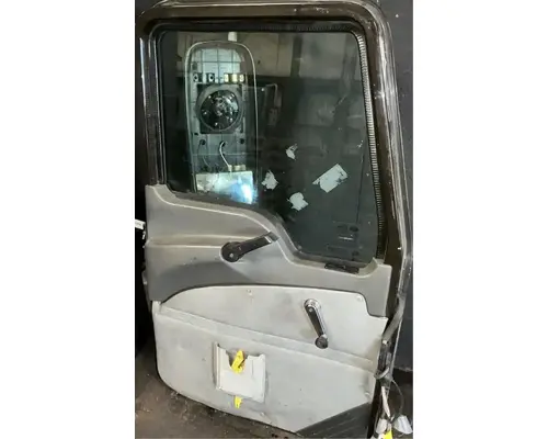 MACK CXU612 Door Assembly, Front