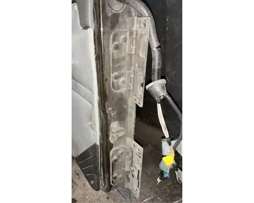 MACK CXU612 Door Assembly, Front