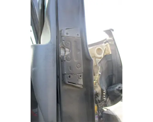 MACK CXU612 Door Assembly, Front