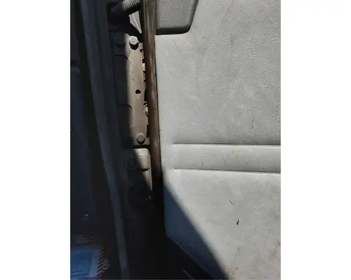 MACK CXU612 Door Assembly, Front