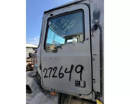 MACK CXU612 Door Assembly, Front
