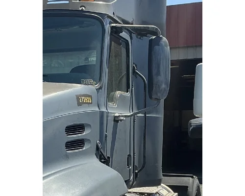 MACK CXU612 Door Assembly, Front