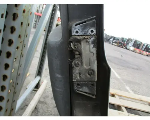 MACK CXU612 Door Assembly, Front