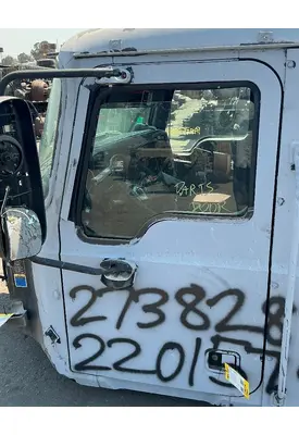 MACK CXU612 Door Assembly, Front
