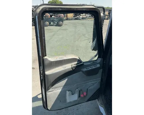 MACK CXU612 Door Assembly, Front