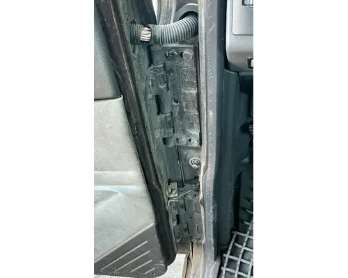 MACK CXU612 Door Assembly, Front