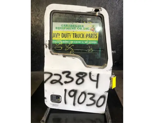 MACK CXU612 Door Assembly, Front