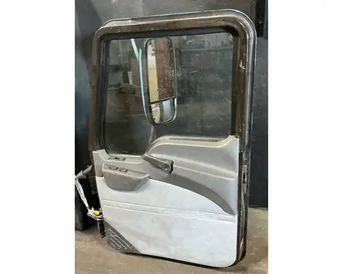 MACK CXU612 Door Assembly, Front