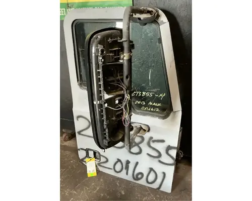 MACK CXU612 Door Assembly, Front