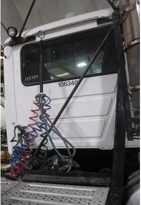 MACK CXU612 EXHAUST/MUFFLER BRACKET