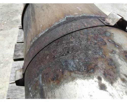 MACK CXU612 EXHAUSTMUFFLER BRACKET