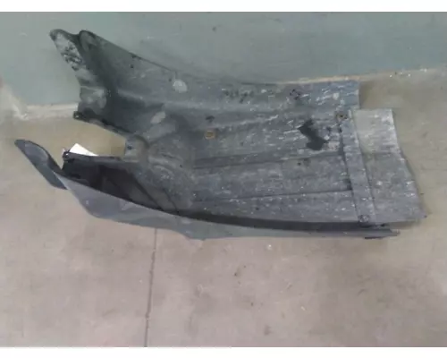MACK CXU612 FENDER, SPLASH SHIELDGUARD
