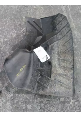 MACK CXU612 FENDER, SPLASH SHIELD/GUARD