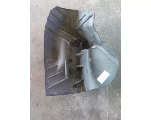 MACK CXU612 FENDER, SPLASH SHIELDGUARD