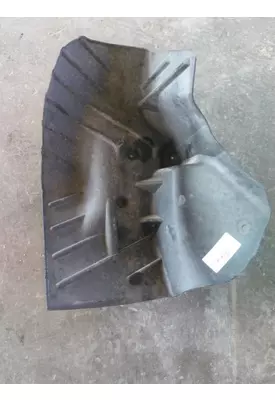 MACK CXU612 FENDER, SPLASH SHIELD/GUARD
