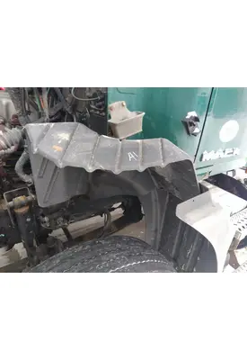 MACK CXU612 FENDER, SPLASH SHIELD/GUARD