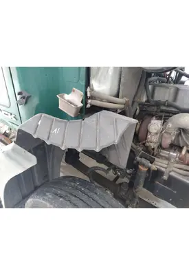 MACK CXU612 FENDER, SPLASH SHIELD/GUARD