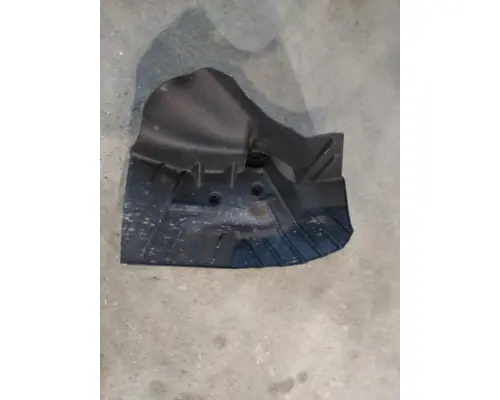 MACK CXU612 FENDER, SPLASH SHIELDGUARD