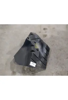 MACK CXU612 FENDER, SPLASH SHIELD/GUARD