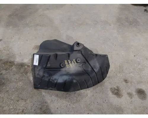 MACK CXU612 FENDER, SPLASH SHIELDGUARD