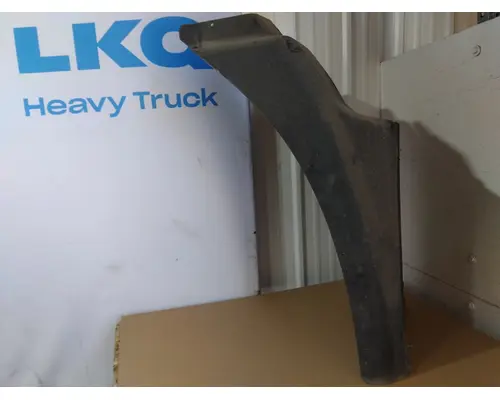 MACK CXU612 FENDER EXTENSION