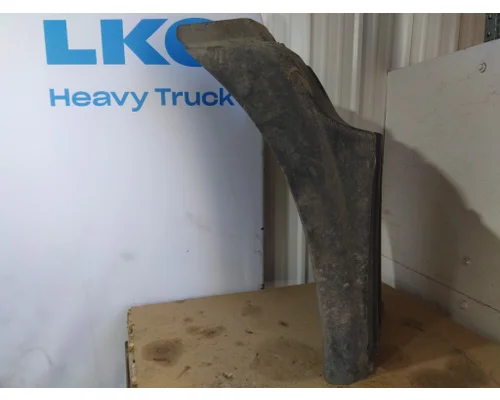 MACK CXU612 FENDER EXTENSION