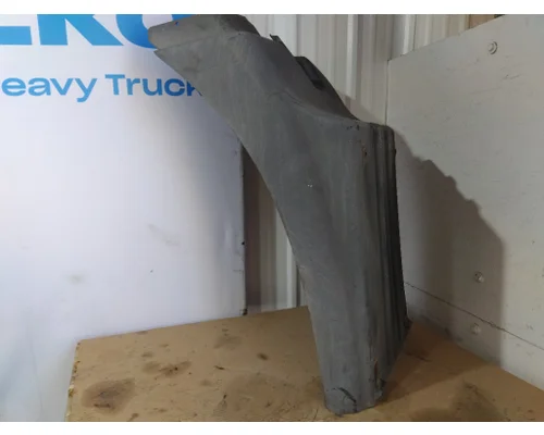 MACK CXU612 FENDER EXTENSION