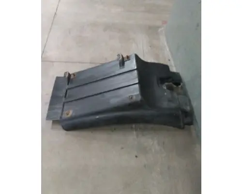 MACK CXU612 FENDER EXTENSION
