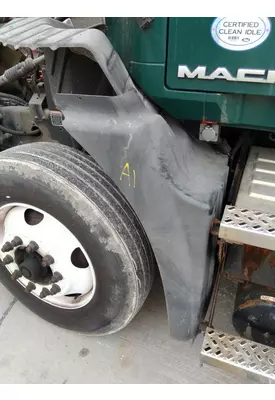 MACK CXU612 FENDER EXTENSION