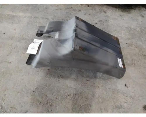 MACK CXU612 FENDER EXTENSION