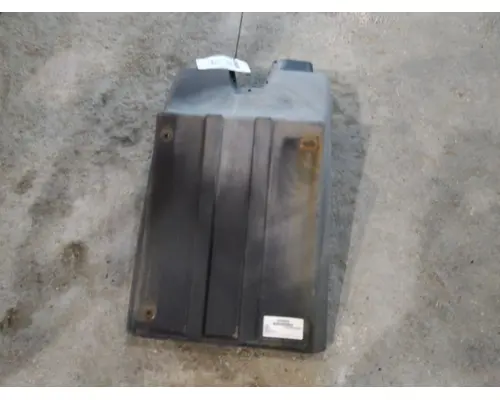 MACK CXU612 FENDER EXTENSION