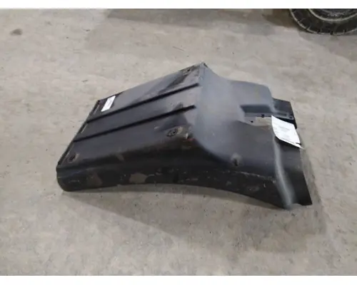 MACK CXU612 FENDER EXTENSION