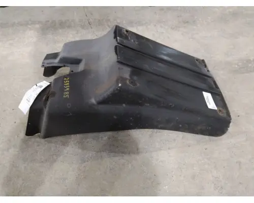 MACK CXU612 FENDER EXTENSION