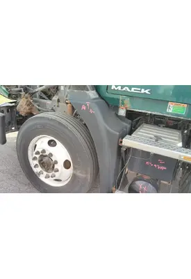MACK CXU612 FENDER EXTENSION