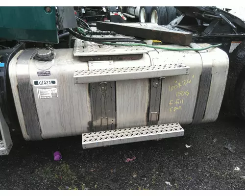 MACK CXU612 FUEL TANK