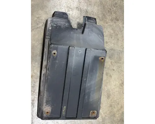 MACK CXU612 Fender Extension