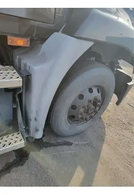 MACK CXU612 Fender Extension