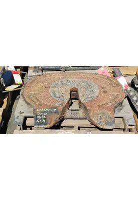 MACK CXU612 Fifth Wheel