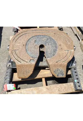 MACK CXU612 Fifth Wheel