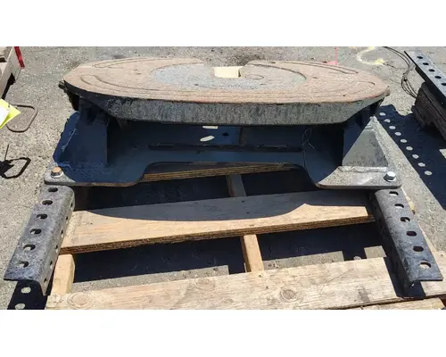 MACK CXU612 Fifth Wheel