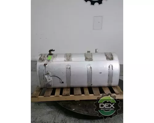 MACK CXU612 Fuel Tank