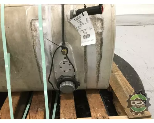 MACK CXU612 Fuel Tank