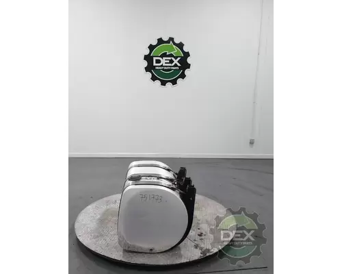 MACK CXU612 Fuel Tank