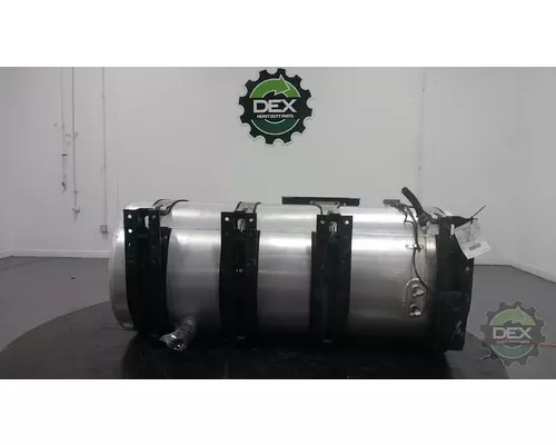 MACK CXU612 Fuel Tank